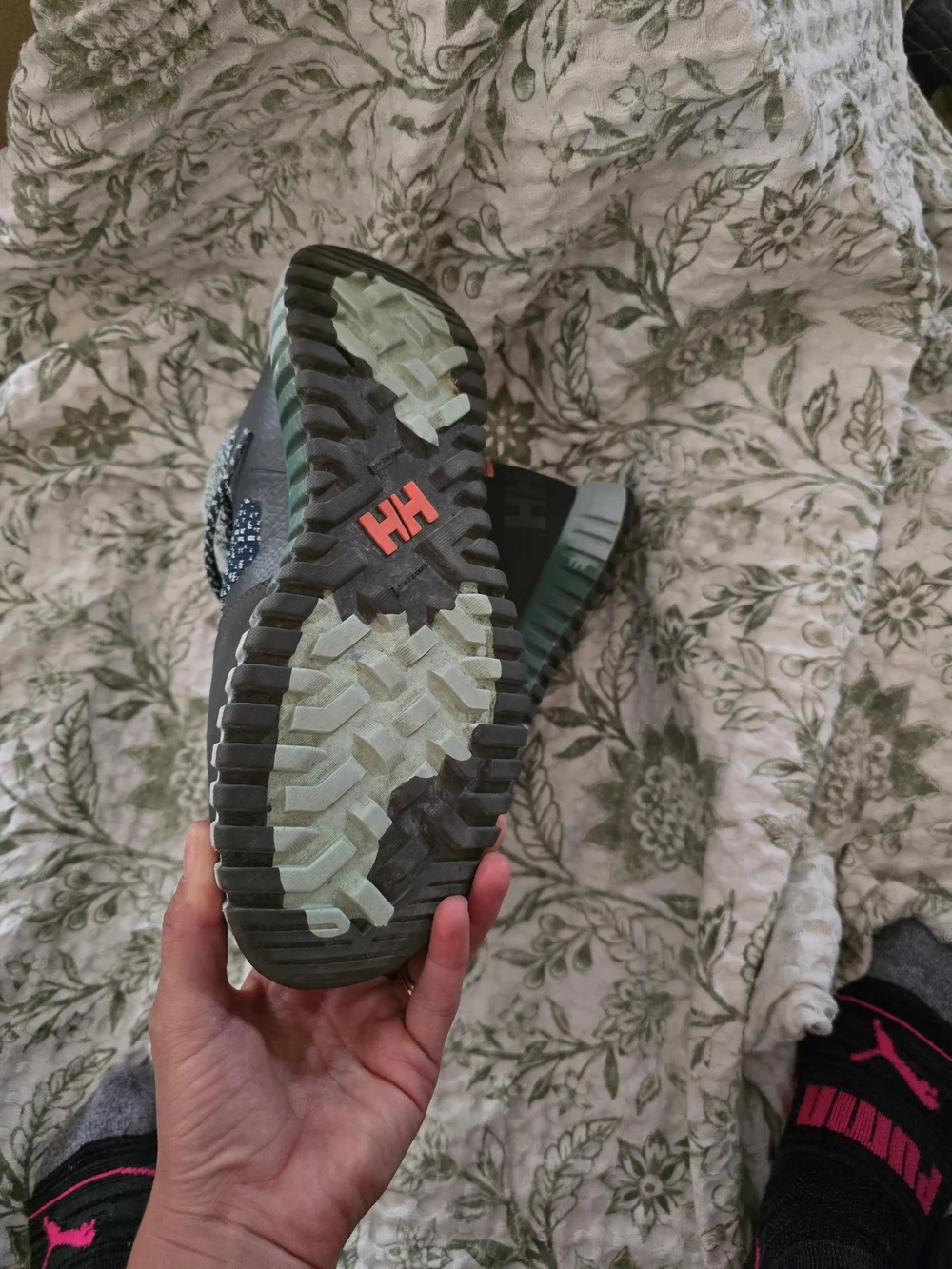 Womens 8.5HellyHansen GrayAthletic Sneakers with Mint Soles and Orange Pull Tabs